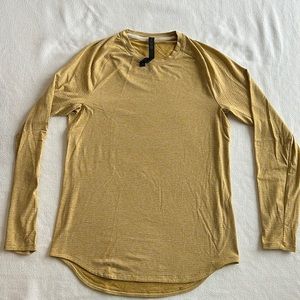 Men’s Lululemon Shirt Size Small